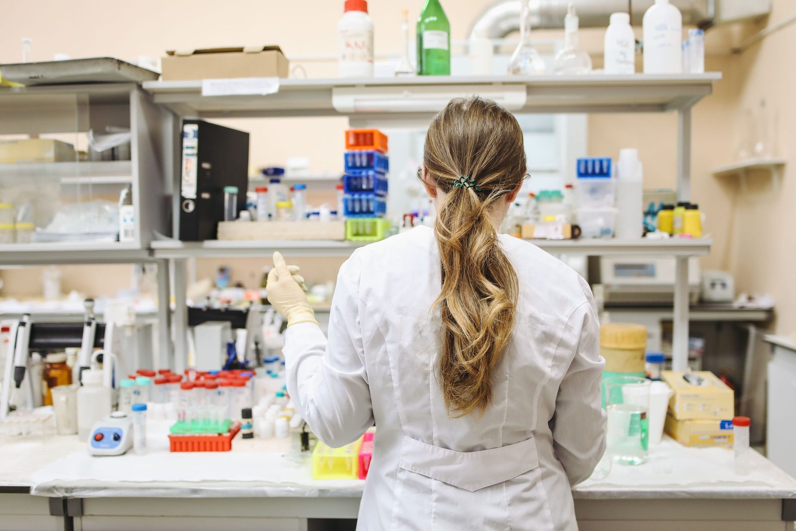 Analyst preparing a sample vial in the Vantage laboratory